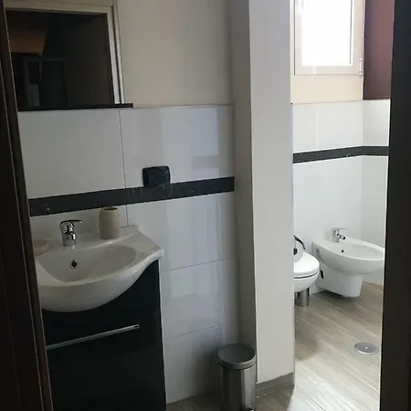 Raya 28 Bed & Breakfast Bari