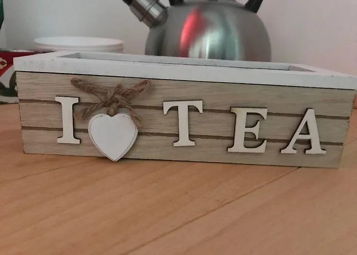 Raya 28 Bed & Breakfast