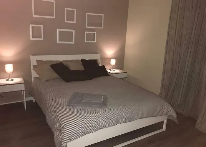 Raya 28 Bed & Breakfast